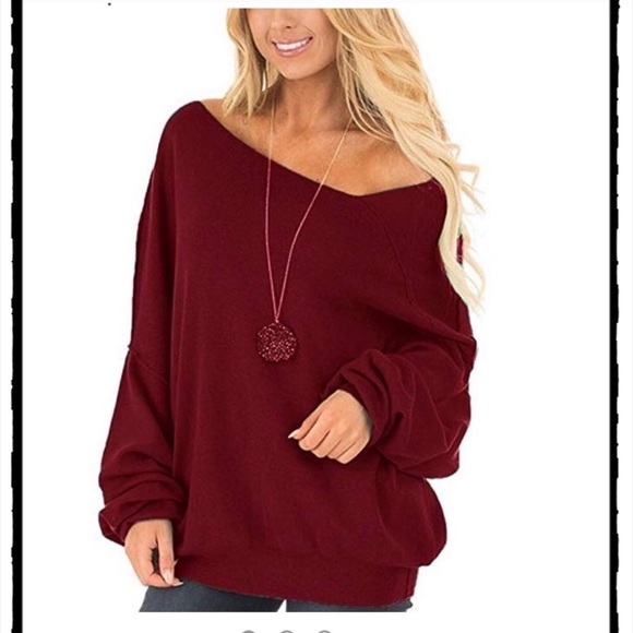 Tops - NWT WIDE V NECK GARNET OVERSIZED SWEATSHIRT